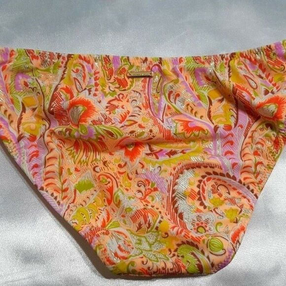 1240 XSMALL VICTORIA'S SECRET Very Sexy Florall Swim Bottom NWT - Picture 2 of 2